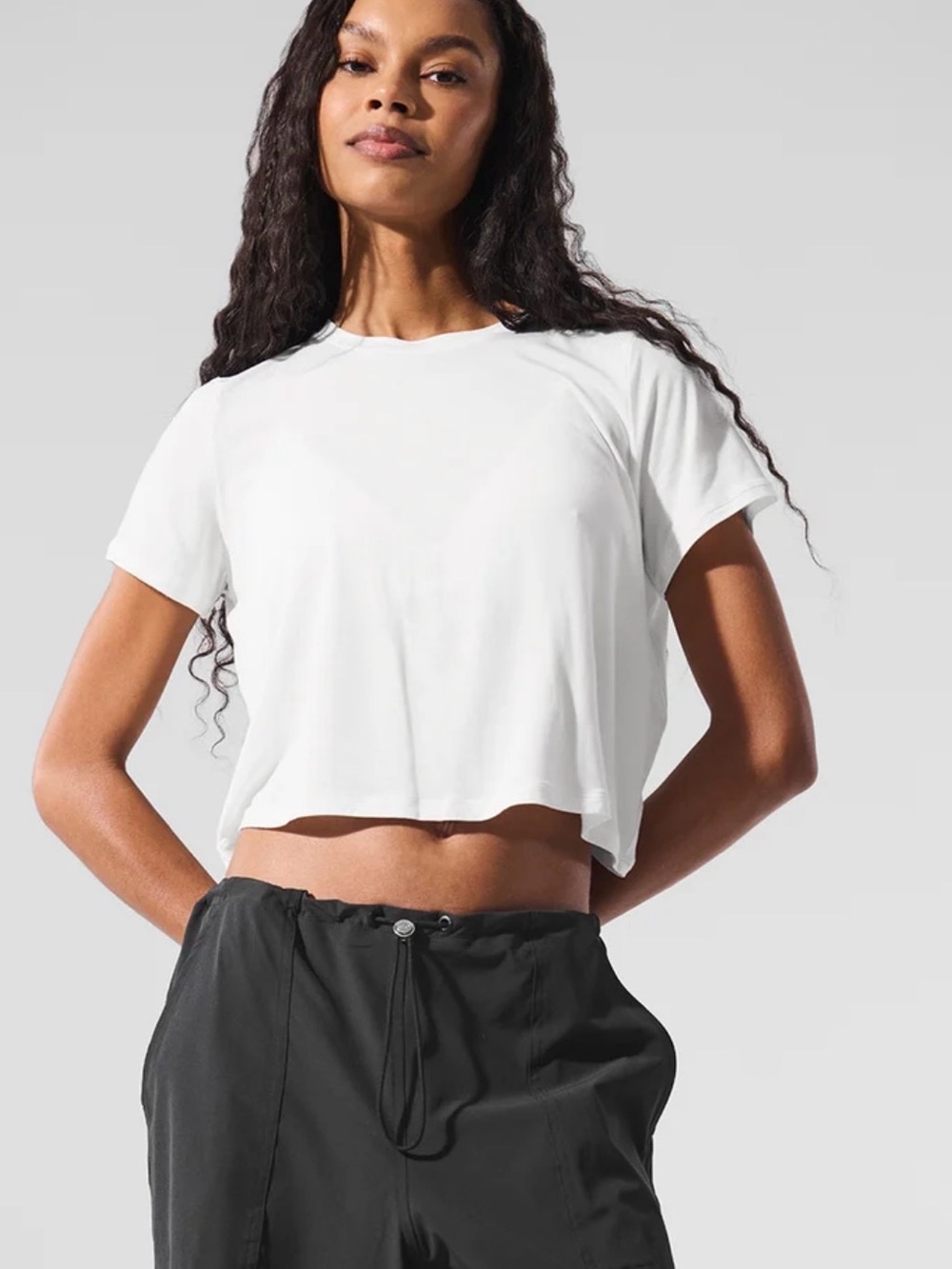 Women's White Alo Cropped Tee - Lightweight Casual Top